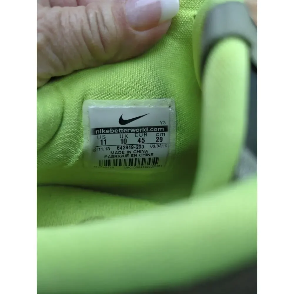Size 11 - Nike Max LeBron 11 Low Dunkman 642848-200